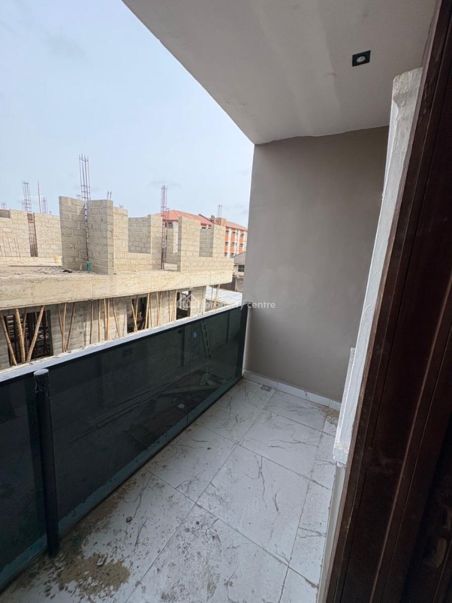2bedroom Flat, Yaba Tech Gra, Yaba, Lagos, Flat / Apartment for Rent