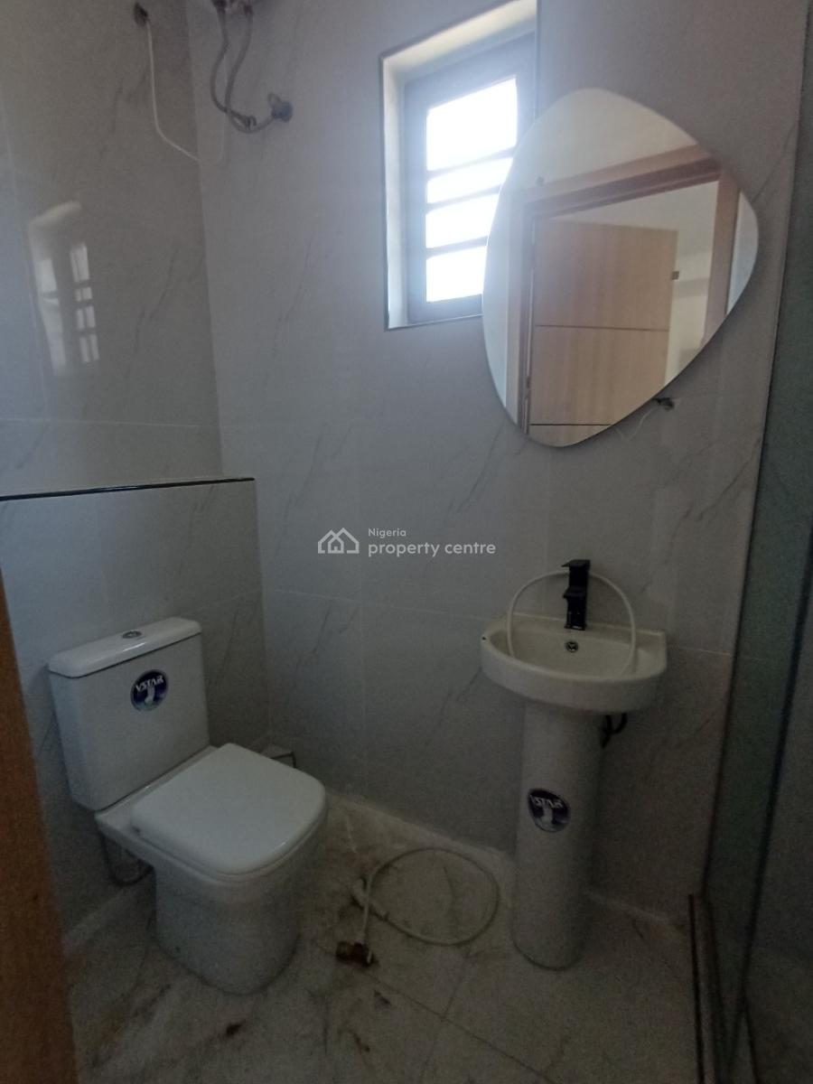 Newly Built 2bedroom Apartment, Off Freedom Way, Lekki Phase 1, Lekki, Lagos, Flat / Apartment for Rent
