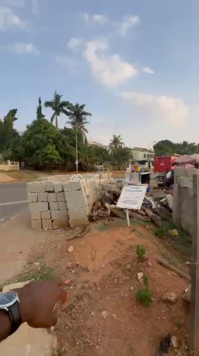 Exclusive 2,400sqm Hospital Land -- Corner Piece of Pure Gold in Wuye, Wuye, Abuja, Commercial Land for Sale