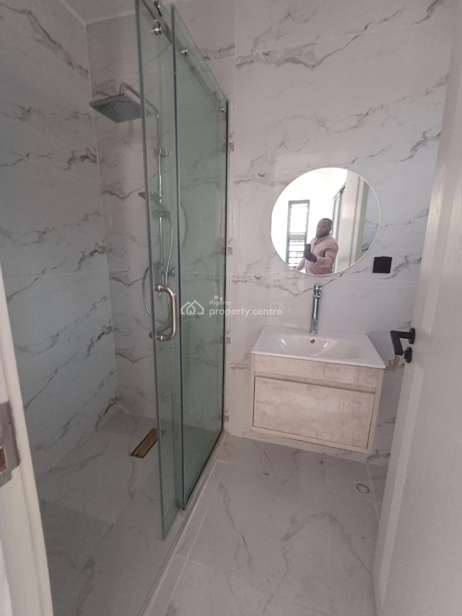 Luxury 3-bedroom Massionette, Off Hakeem Dickson, Lekki Phase 1, Lekki, Lagos, Flat / Apartment for Sale