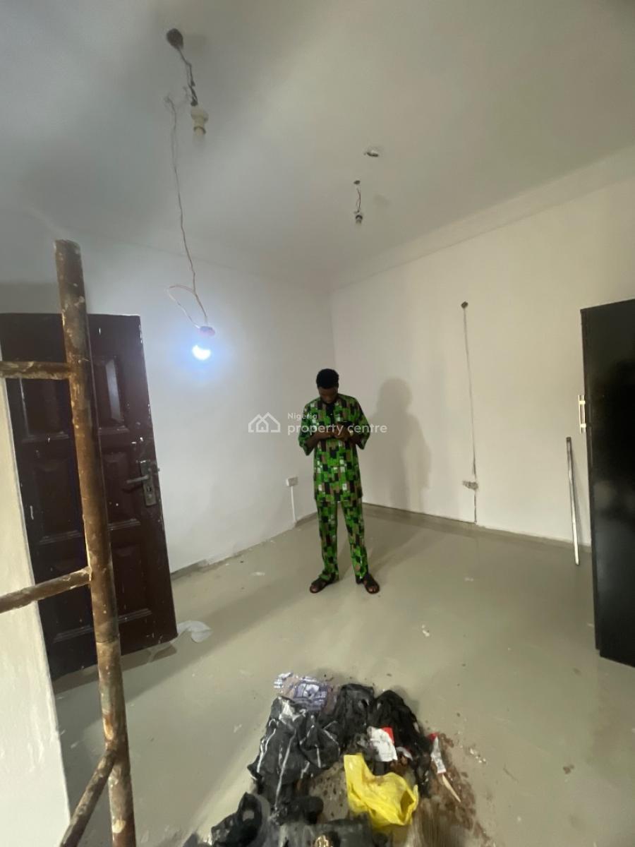 Spacious Accessible Selfcon Pay N Pack in, Ado, Ado, Ajah, Lagos, House for Rent