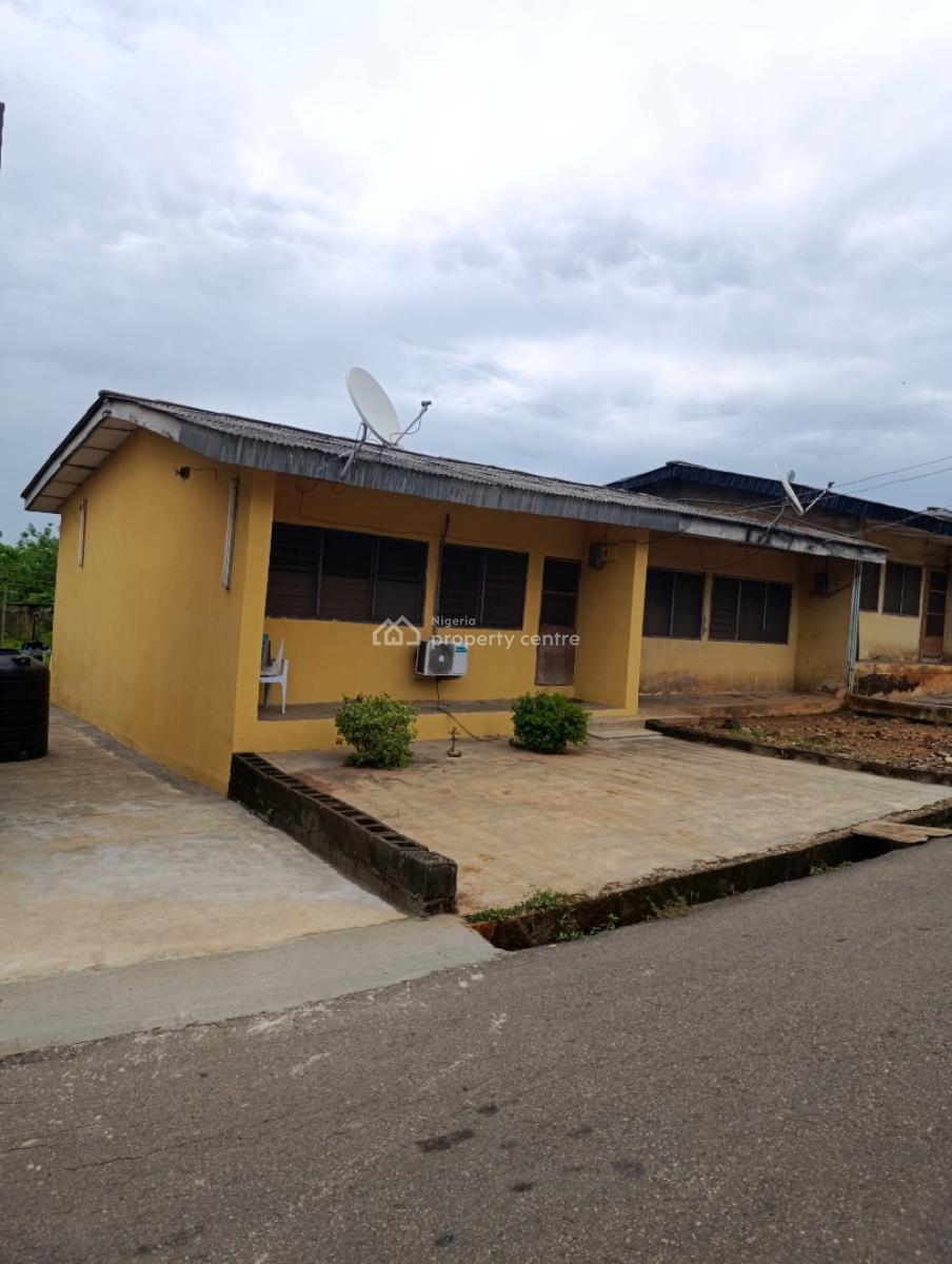 Semi Detached 2 Bedroom Bungalow in a Gated Estate, Federal Housing Estate, Ikolaba, Ibadan, New Bodija, Ibadan, Oyo, Semi-detached Bungalow for Sale
