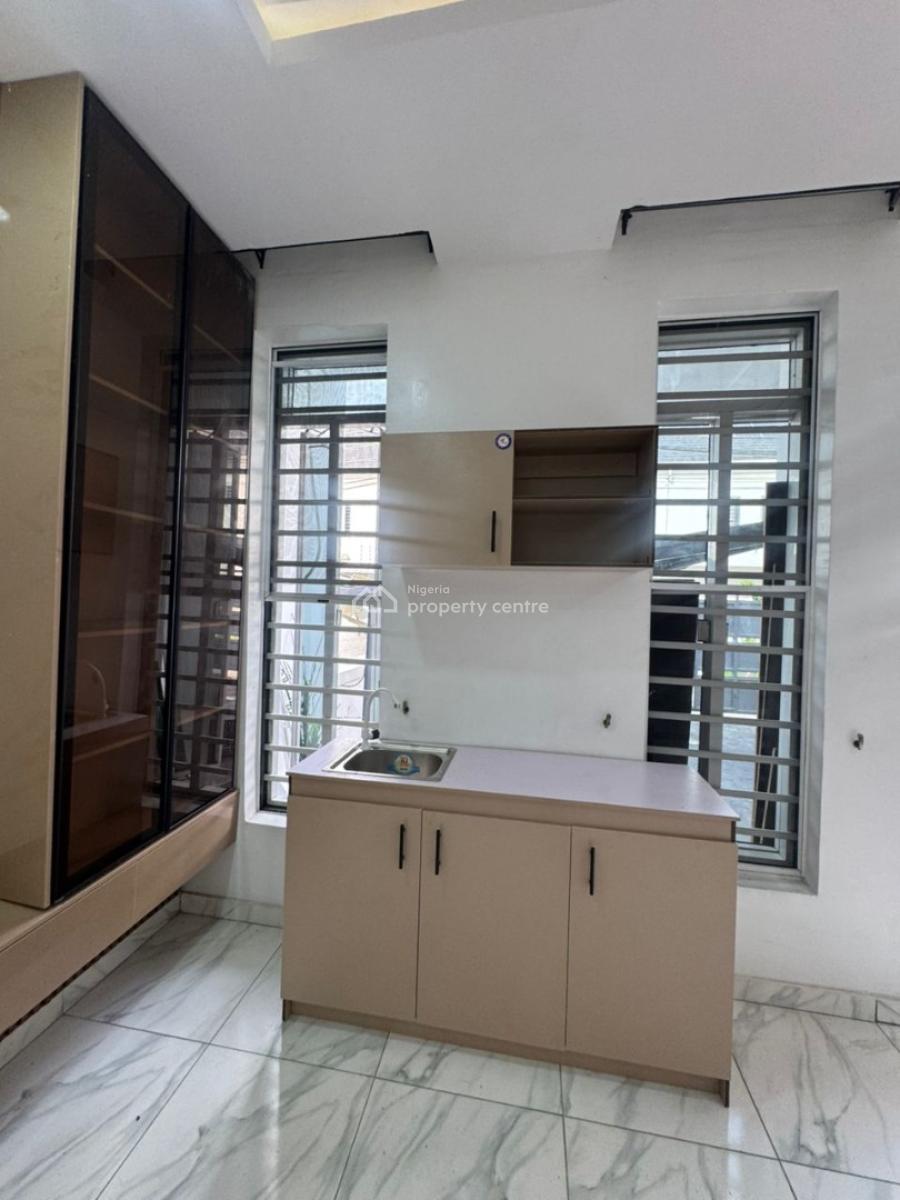 Specious Studio Apartment, Oral Estate Extension, Lekki, Lagos, Flat / Apartment for Rent
