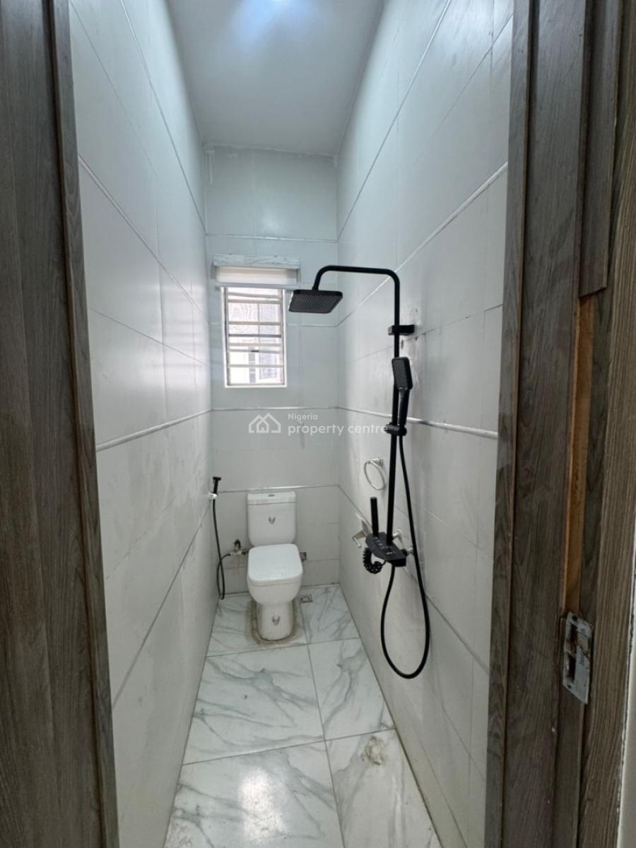 Specious Studio Apartment, Oral Estate Extension, Lekki, Lagos, Flat / Apartment for Rent