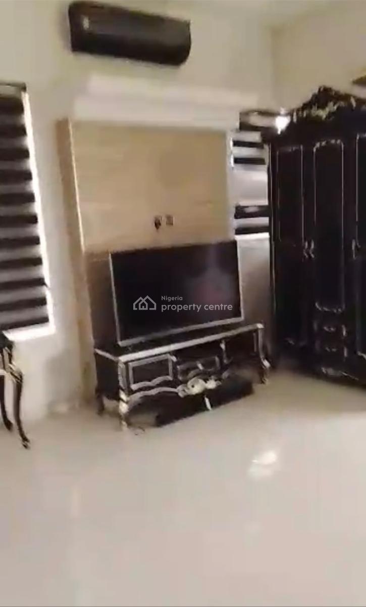 Luxury 5 Bedrooms, Chevron Drive, Lekki, Lagos, Detached Duplex for Rent