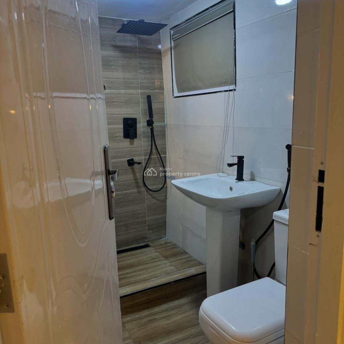 Cozy 1 Bedroom Apartment in Asokoro District, Asokoro District, Abuja, Flat / Apartment Short Let