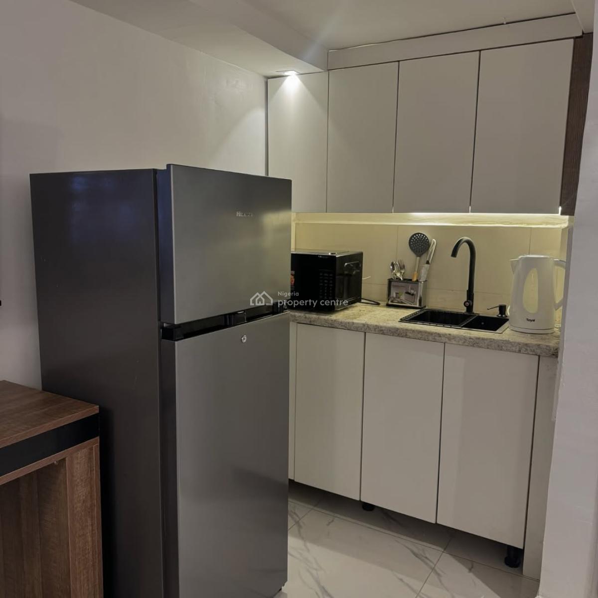 Cozy 1 Bedroom Apartment in Asokoro District, Asokoro District, Abuja, Flat / Apartment Short Let