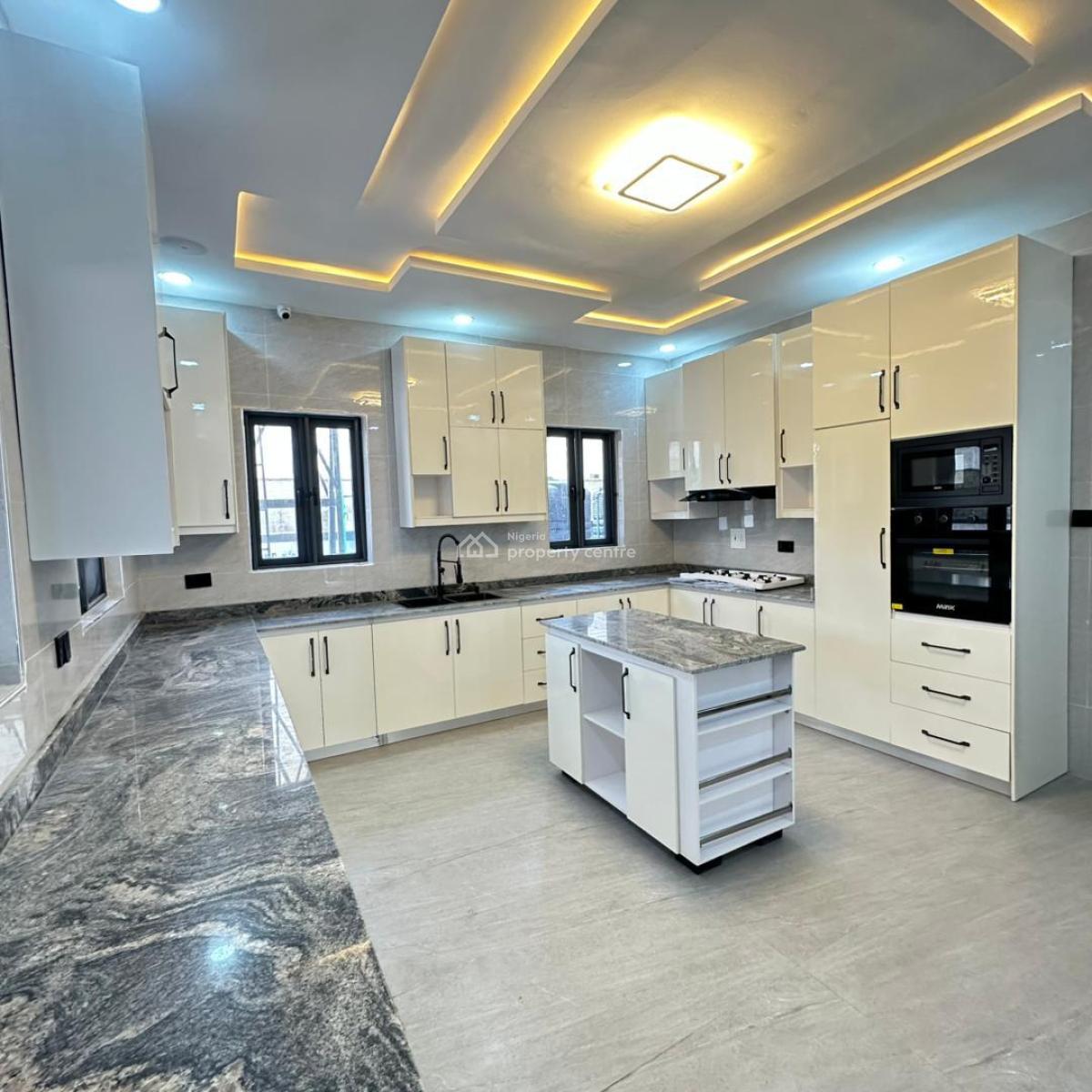 Exquisite 4 Bedroom Fully Detached Duplex with  Bq, Osapa, Lekki, Lagos, Detached Duplex for Sale