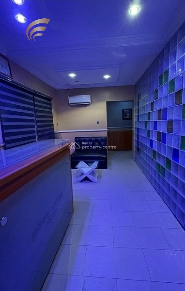14-room Hotel Building, Alausa, Ikeja, Lagos, Hotel / Guest House for Rent