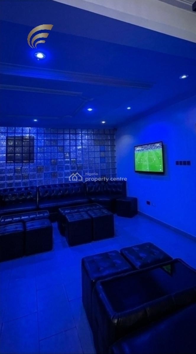 14-room Hotel Building, Alausa, Ikeja, Lagos, Hotel / Guest House for Rent