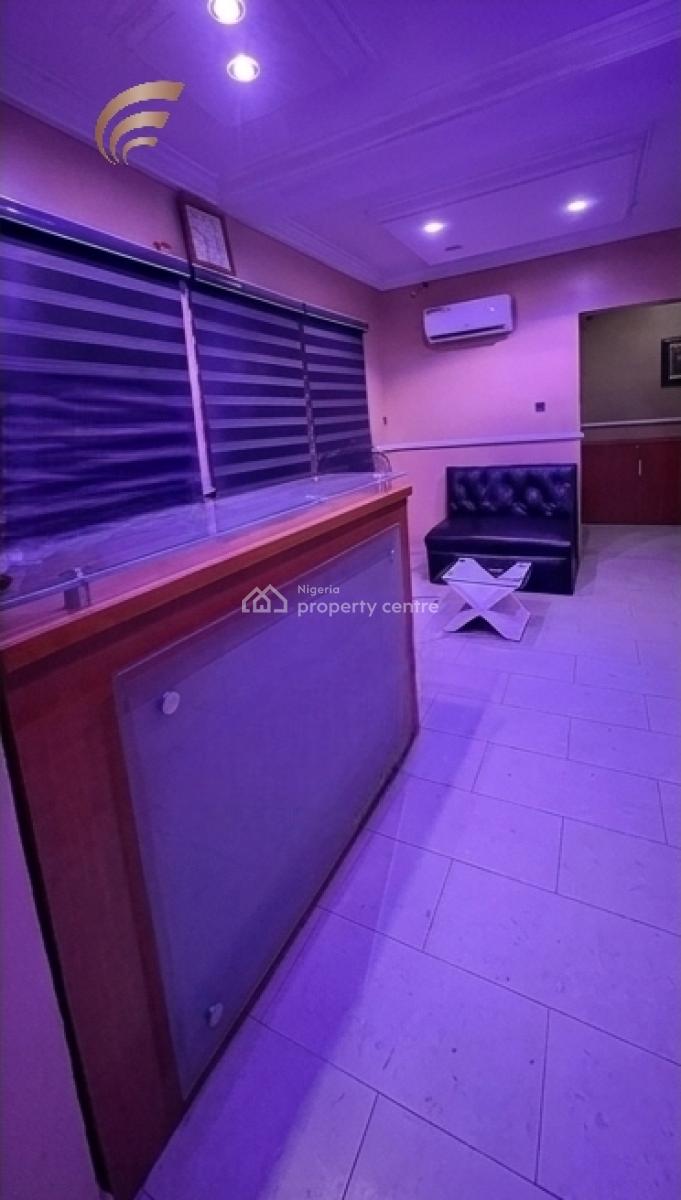 14-room Hotel Building, Alausa, Ikeja, Lagos, Hotel / Guest House for Rent