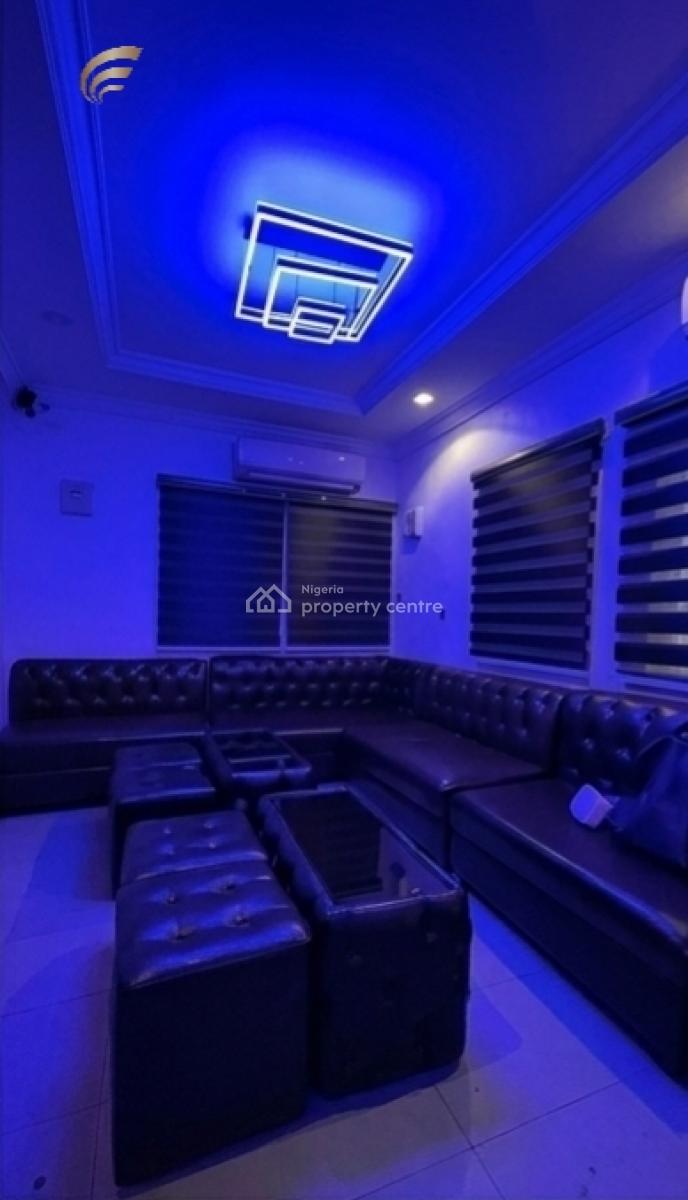 14 Rooms Hotel Building, Alausa, Ikeja, Lagos, Hotel / Guest House for Rent