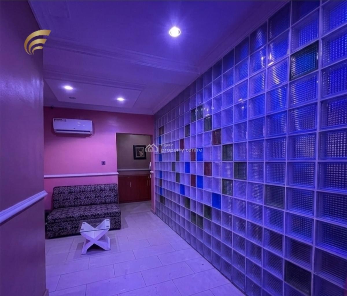 14 Rooms Hotel Building, Alausa, Ikeja, Lagos, Hotel / Guest House for Rent