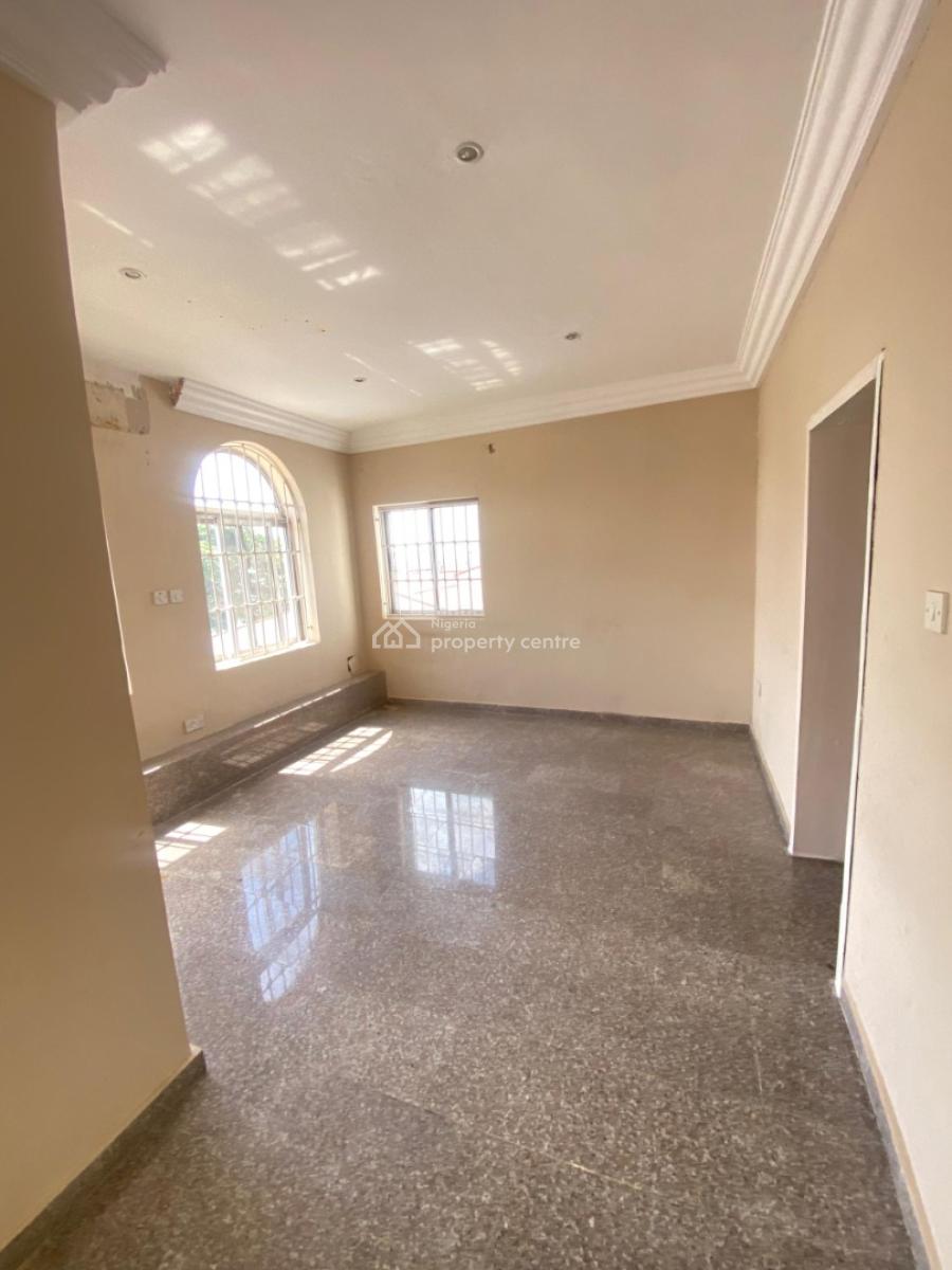 Fully Serviced 3 Bedroom Luxury Waterfront  Apartment with Pool and Bq, Lekki Phase 1, Lekki Phase 1, Lekki, Lagos, Flat / Apartment for Rent