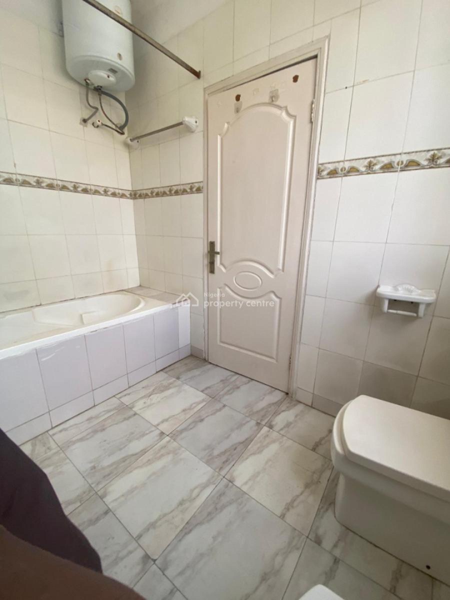 Fully Serviced 3 Bedroom Luxury Waterfront  Apartment with Pool and Bq, Lekki Phase 1, Lekki Phase 1, Lekki, Lagos, Flat / Apartment for Rent