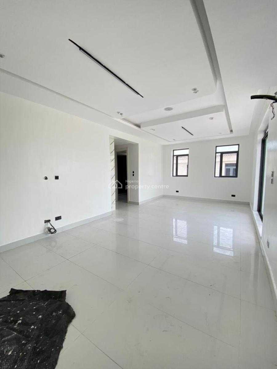 Spacious 3 Bedroom Penthouse with Bq, Elevator, Swimming Pool, Gym, Ikate, Lekki, Lagos, Flat / Apartment for Sale
