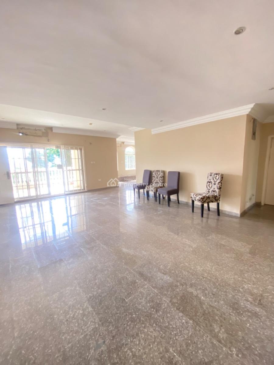 Luxury 3bedroom Fully Serviced Waterfront  Apartment with Pool and Gym, Lekki Phase 1, Lekki Phase 1, Lekki, Lagos, Flat / Apartment for Rent