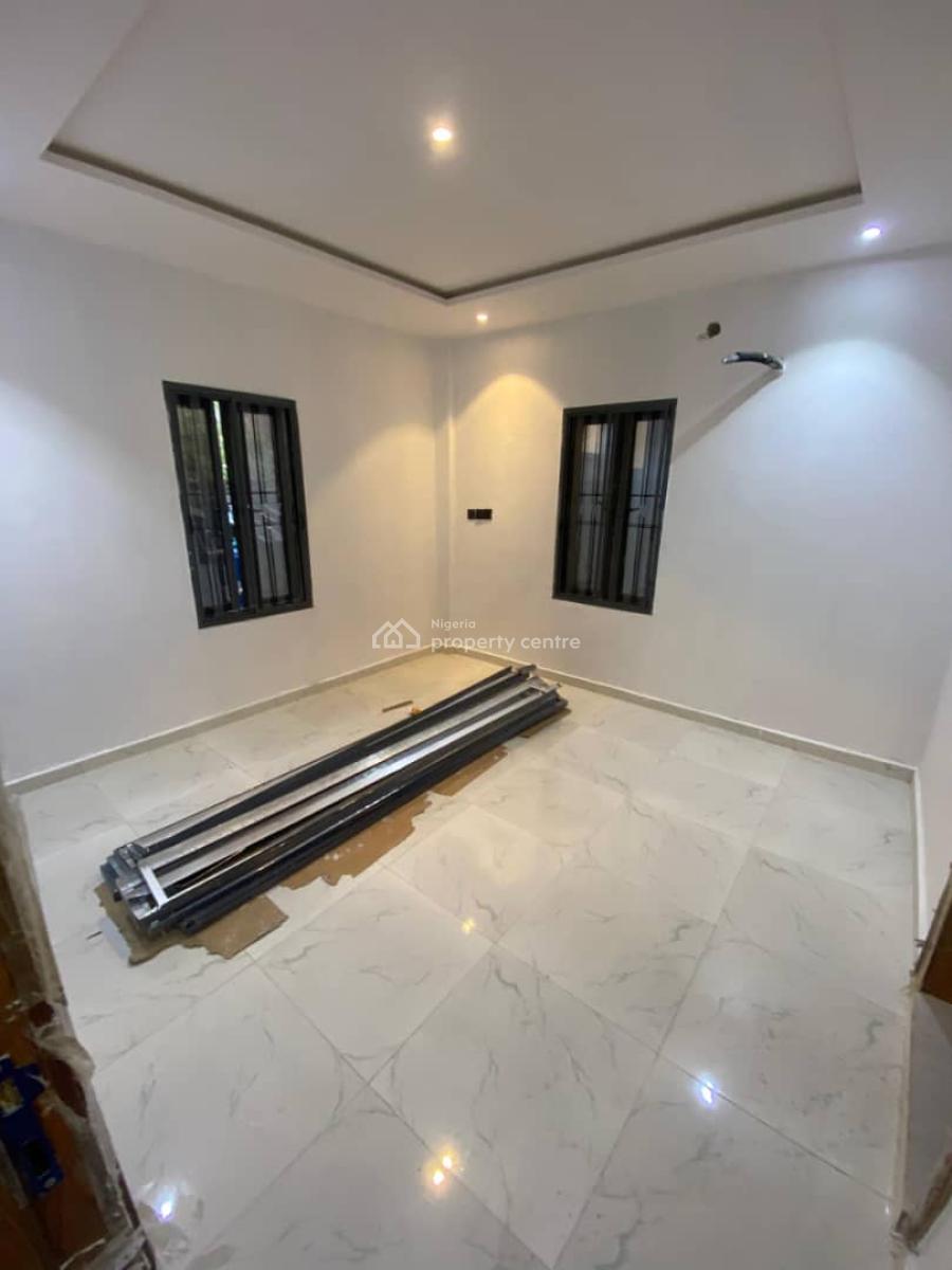 Serviced Two (2) Bedroom Apartment in Lekki Phase 1, Lekki Phase 1, Lekki, Lagos, Flat / Apartment for Rent