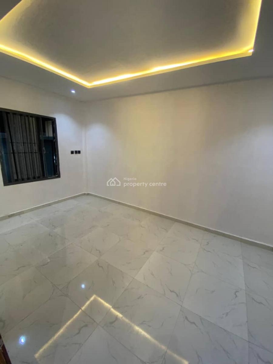 Serviced Two (2) Bedroom Apartment in Lekki Phase 1, Lekki Phase 1, Lekki, Lagos, Flat / Apartment for Rent