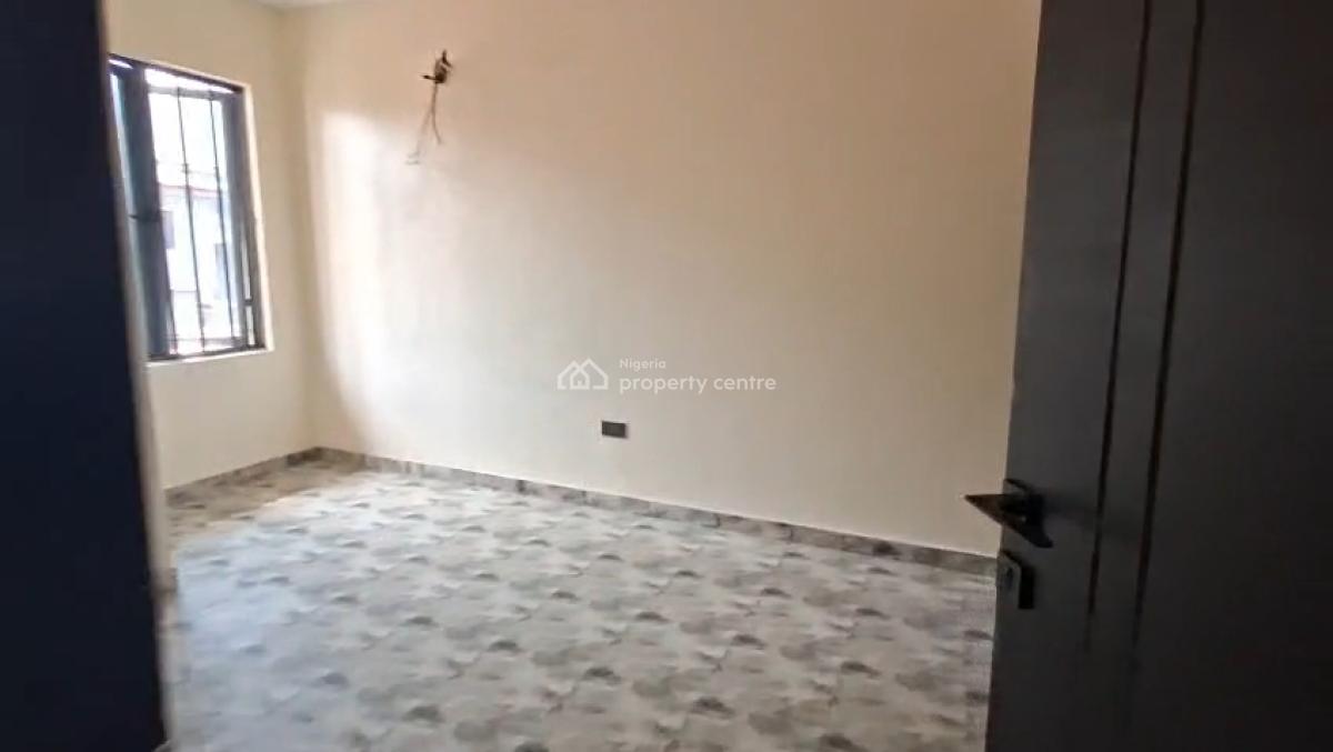 4 Bedroom Terraced Duplex Self Compound with Bq, Gra Phase 2, Magodo, Lagos, Terraced Duplex for Sale
