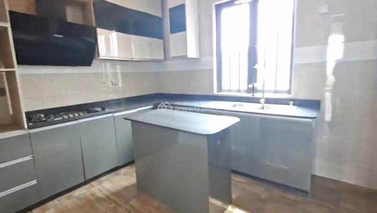 4 Bedroom Terraced Duplex Self Compound with Bq, Gra Phase 2, Magodo, Lagos, Terraced Duplex for Sale