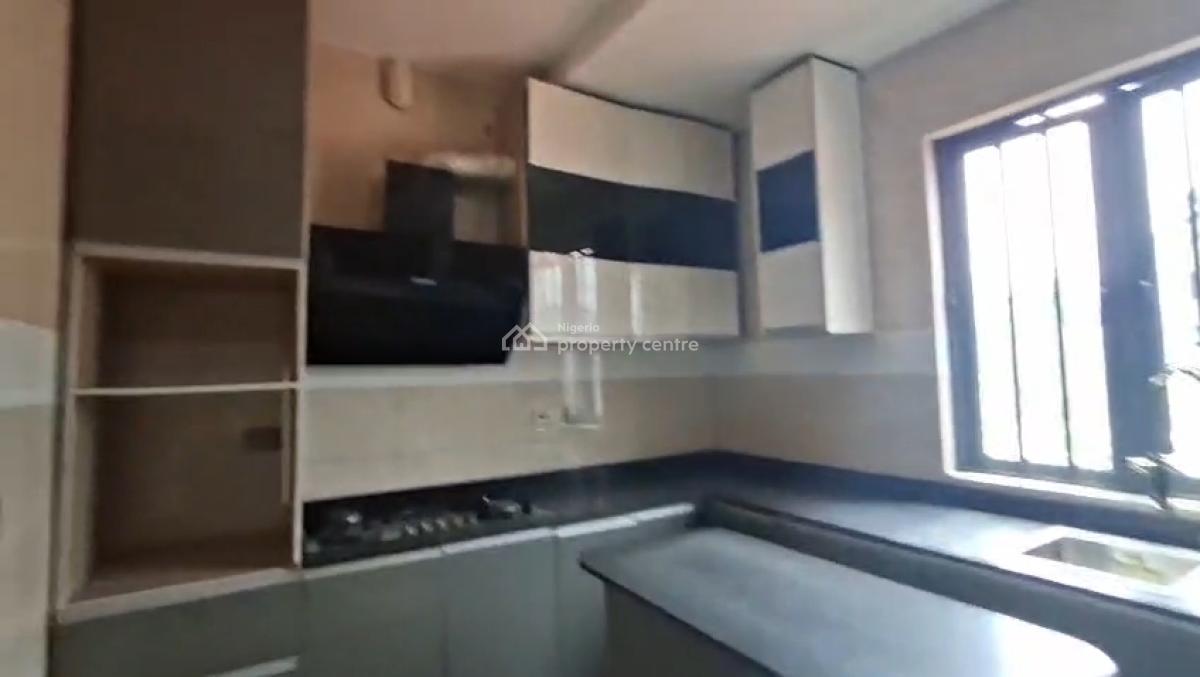 4 Bedroom Terraced Duplex Self Compound with Bq, Gra Phase 2, Magodo, Lagos, Terraced Duplex for Sale