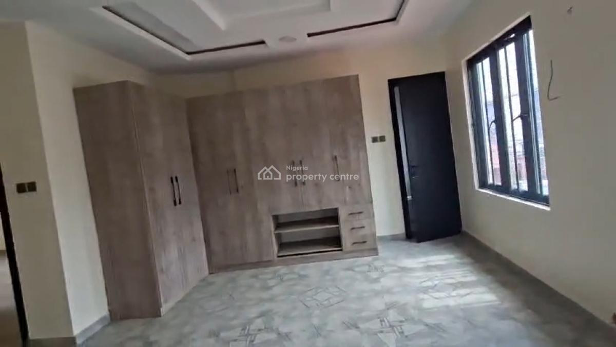 4 Bedroom Terraced Duplex Self Compound with Bq, Gra Phase 2, Magodo, Lagos, Terraced Duplex for Sale