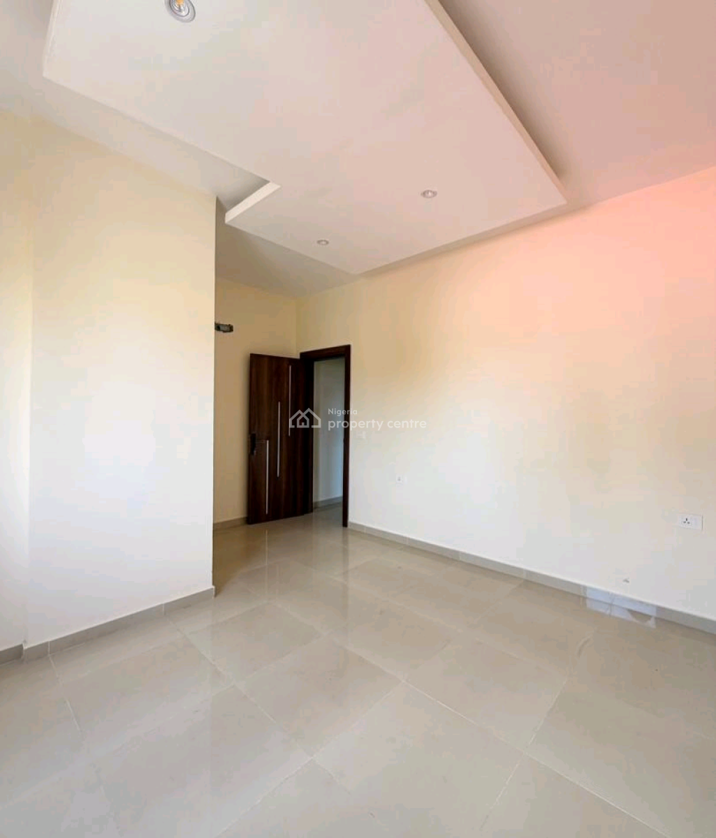 2 Bedroom Apartment & 4 Bedroom Penthouse  Price :  2bedr, Victoria Island (vi), Lagos, House for Sale