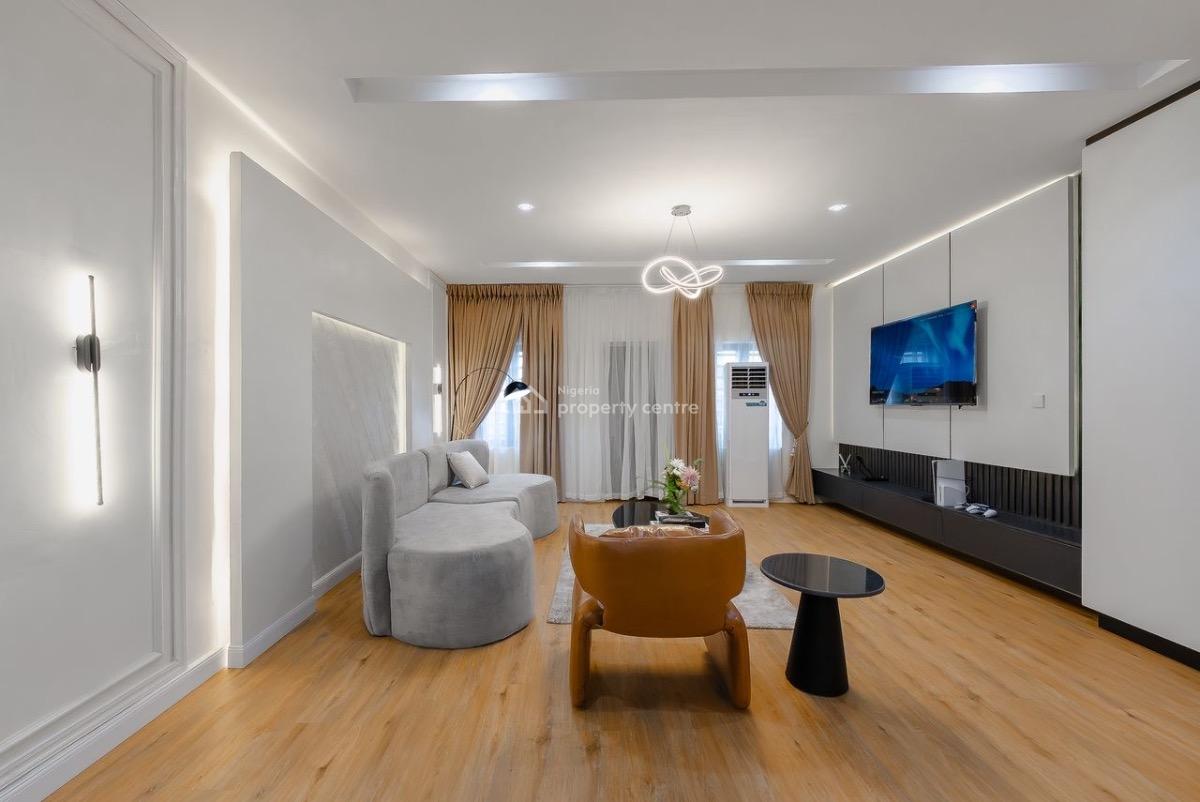 Pristine Two Bedroom Apartment, Lekki Phase 1, Lekki, Lagos, Flat / Apartment Short Let