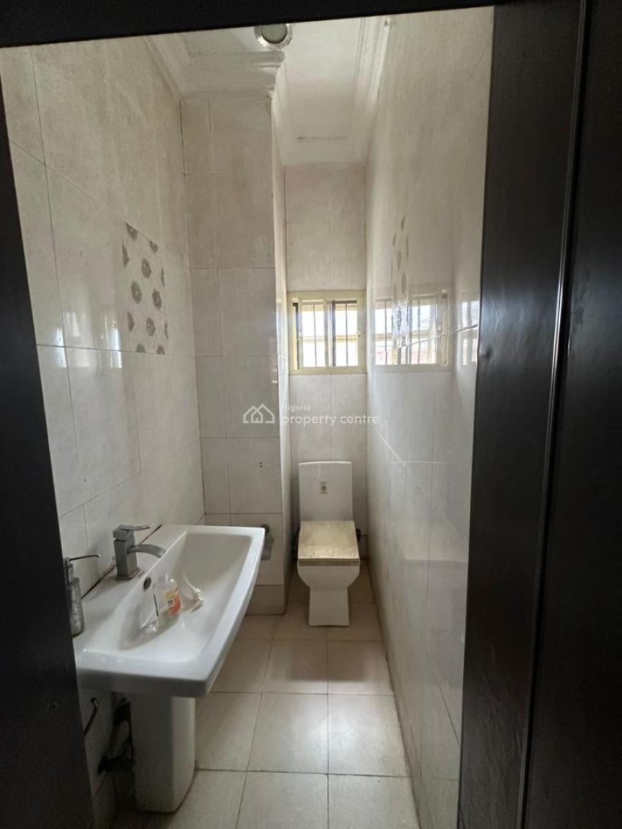 Rooms in a Shared Apartment (parlour Space, Rooms & Bq), Gated and Secured Estate, Agungi, Lekki, Lagos, Flat / Apartment for Rent
