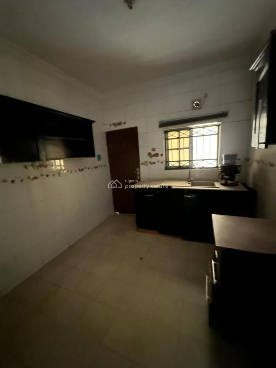Rooms in a Shared Apartment (parlour Space, Rooms & Bq), Gated and Secured Estate, Agungi, Lekki, Lagos, Flat / Apartment for Rent