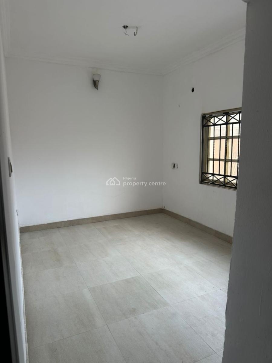 Rooms in a Shared Apartment (parlour Space, Rooms & Bq), Gated and Secured Estate, Agungi, Lekki, Lagos, Flat / Apartment for Rent