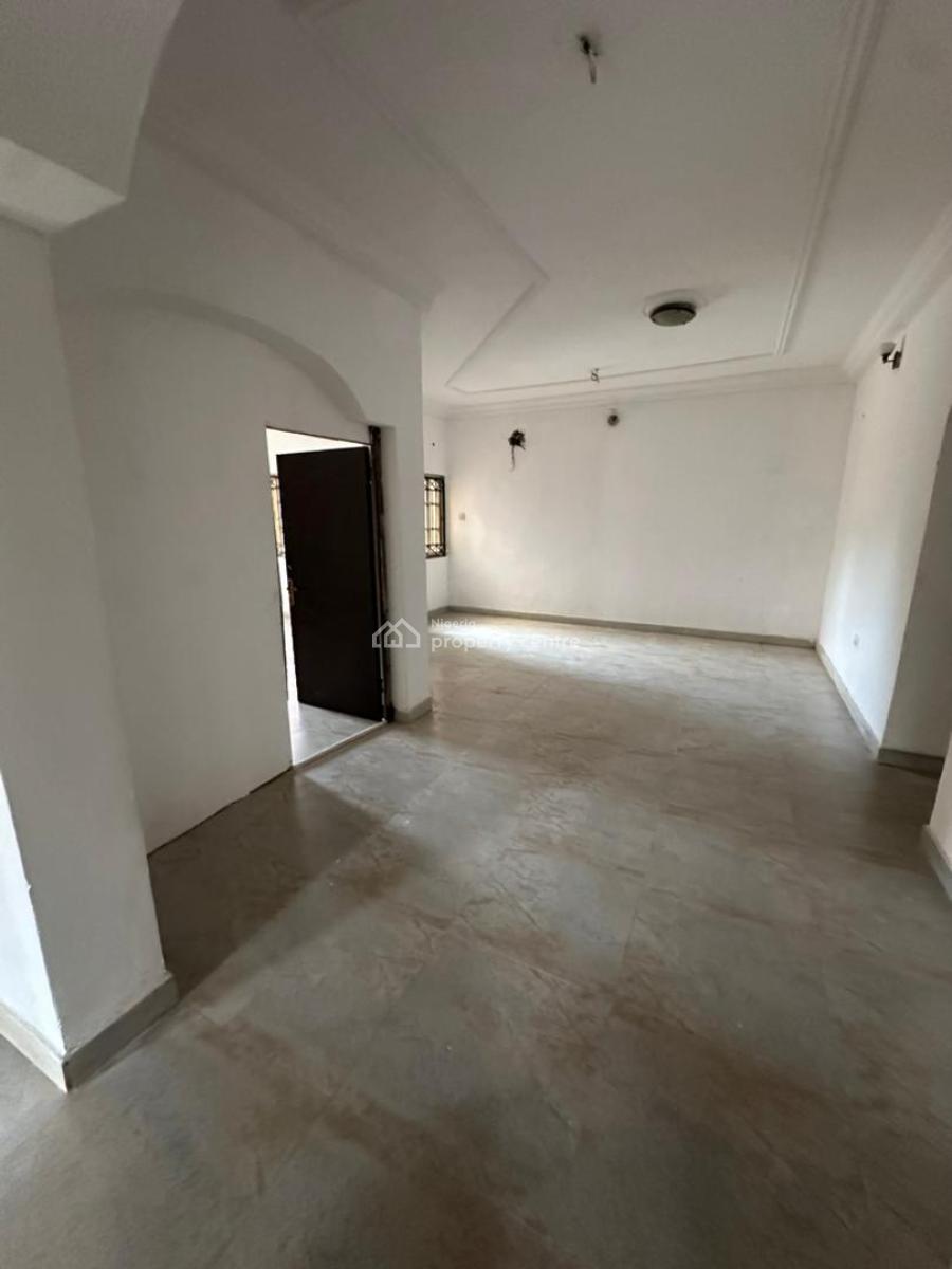 Rooms in a Shared Apartment (parlour Space, Rooms & Bq), Gated and Secured Estate, Agungi, Lekki, Lagos, Flat / Apartment for Rent