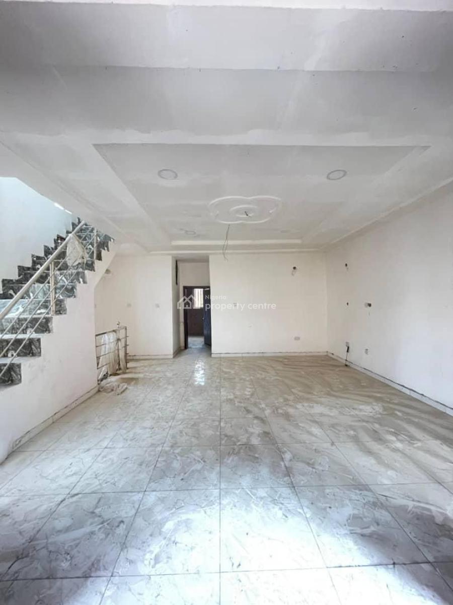 Nicely Built 4 Bedroom Terraced Duplex with Bq in a Good Environment, Close to Third Mainland Bridge, Yaba, Lagos, Terraced Duplex for Sale
