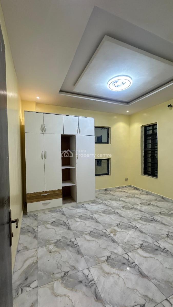 2bedroom Apartment, Abraham Adesanya, Ajah, Lagos, Flat / Apartment for Sale