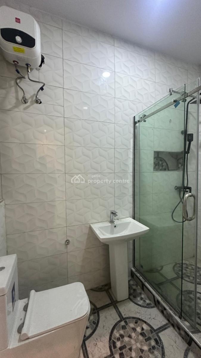 2bedroom Apartment, Abraham Adesanya, Ajah, Lagos, Flat / Apartment for Sale