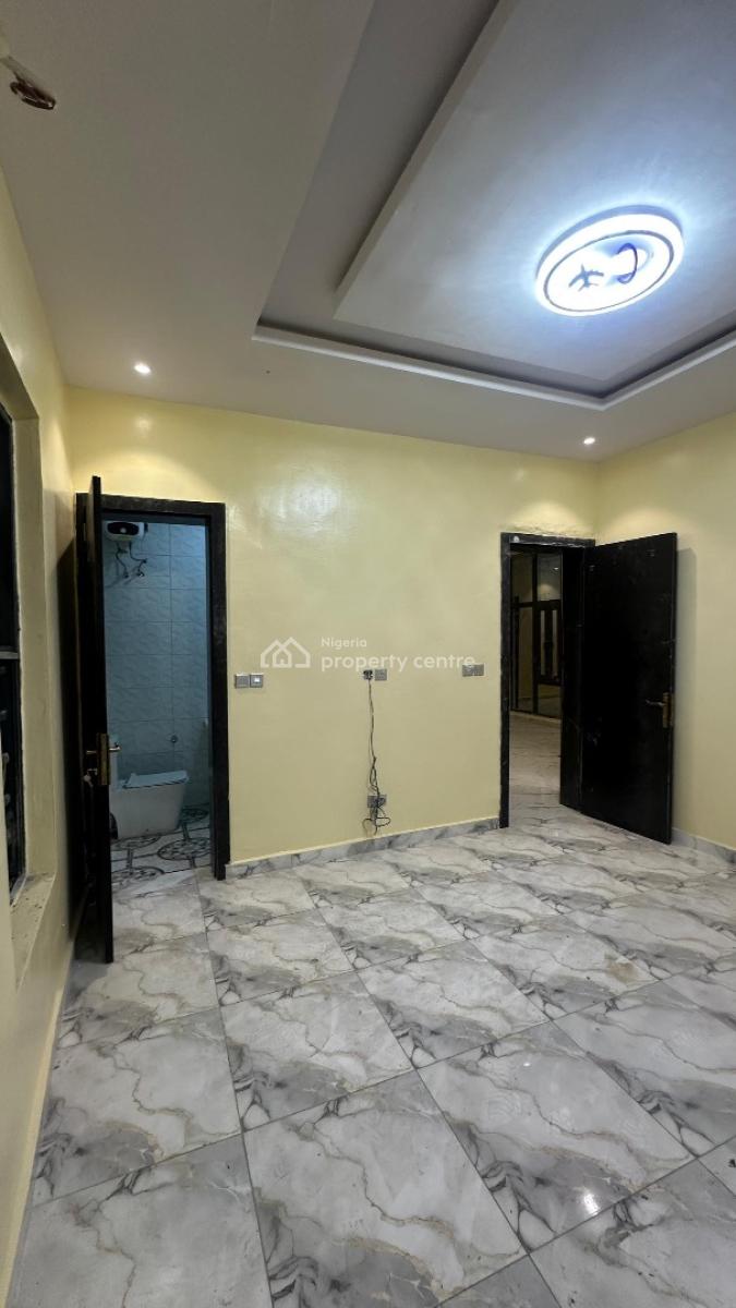 2bedroom Apartment, Abraham Adesanya, Ajah, Lagos, Flat / Apartment for Sale