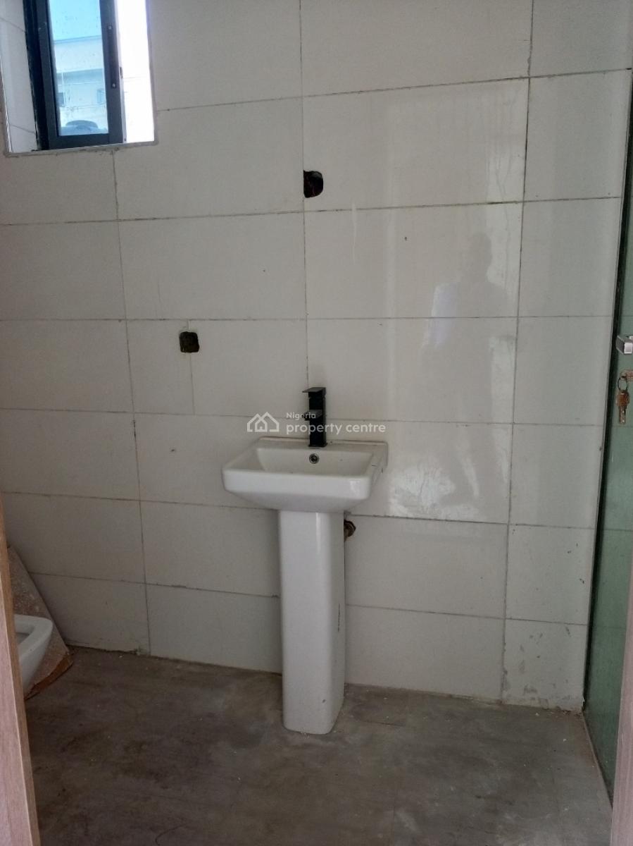 New 2bedroom with Pool Gym 24hours Light Open Plan Kitchen, Ikate Elegushi, Lekki, Lagos, Flat / Apartment for Rent