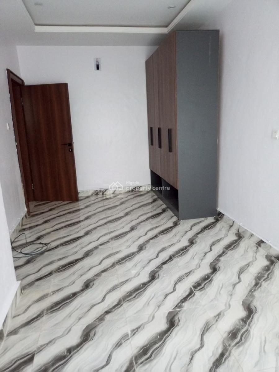 Pay N Move in 3bedroom Terrace with Big Bq Secured Estate, Along Coaster Road, Ikate Elegushi, Lekki, Lagos, Terraced Duplex for Rent