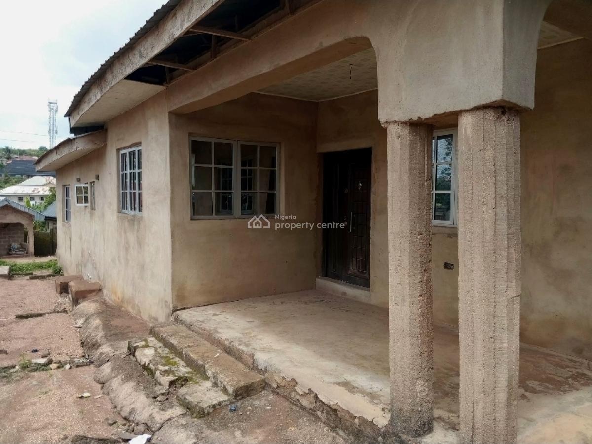 Massive 3 Bedroom Bungalow on 700sqm Land, Surulere Community, Ilugun, Behind Kemta Housing Estate, Abeokuta South, Ogun, Detached Bungalow for Sale