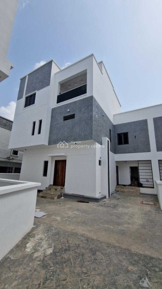 Luxury 4-bedroom Semi-detached Triplexes with a Cinema and Game House, Kolapo Ishola Gra, Akobo, Ibadan, Oyo, Semi-detached Duplex for Sale