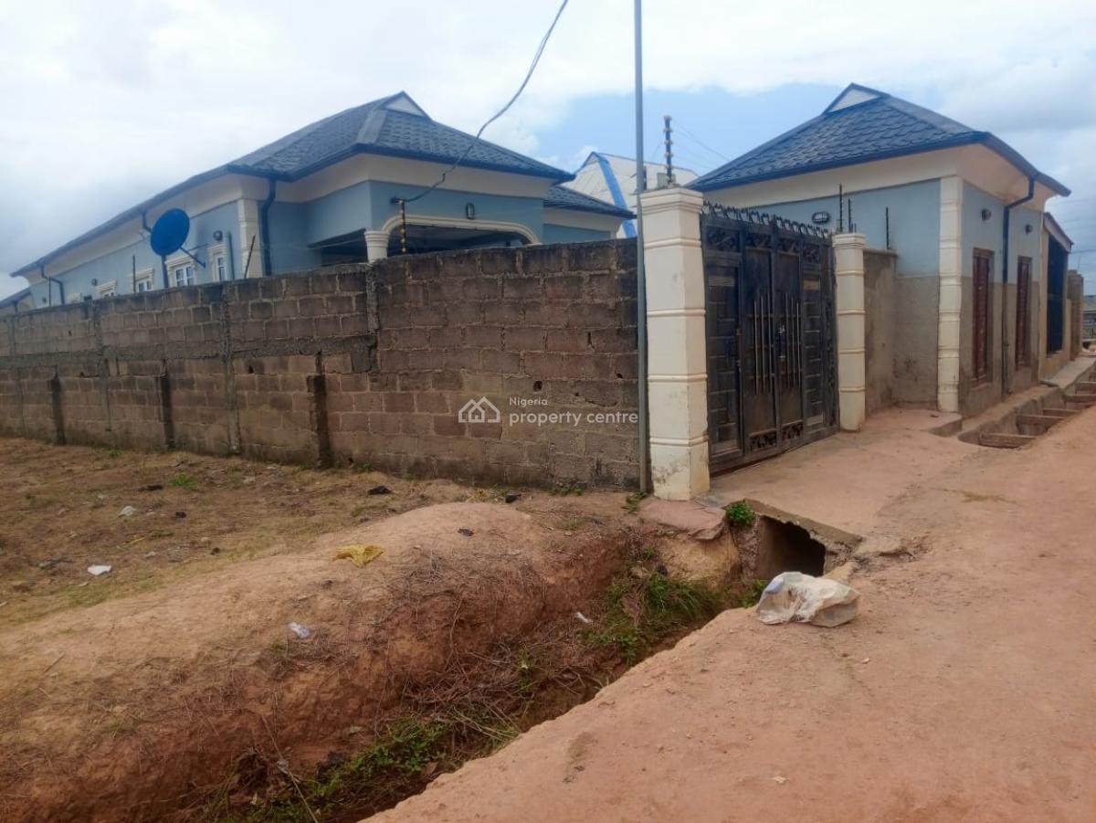 85 Percent Completed 3bedroomflat, Charity Estate Igboolomu Community Off Owutu Ishawo Road Via Agric, Isawo, Ikorodu, Lagos, House for Sale