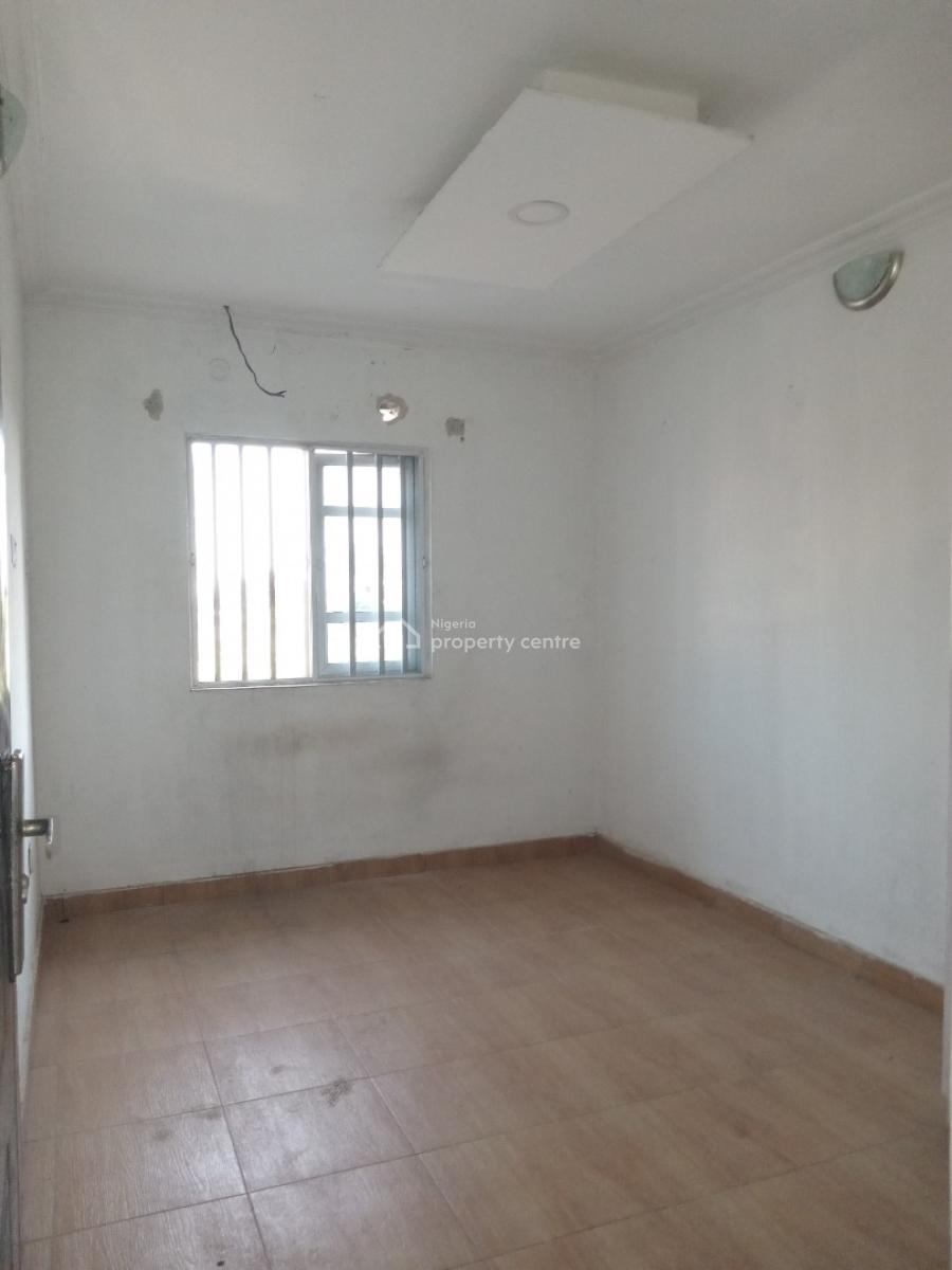 Spacious Room and Parlour Upstairs, Ogombo, Ajah, Lagos, Mini Flat (room and Parlour) for Rent