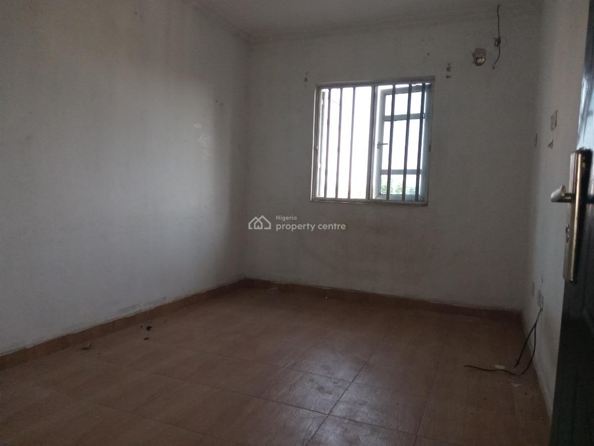 Spacious Room and Parlour Upstairs, Ogombo, Ajah, Lagos, Mini Flat (room and Parlour) for Rent