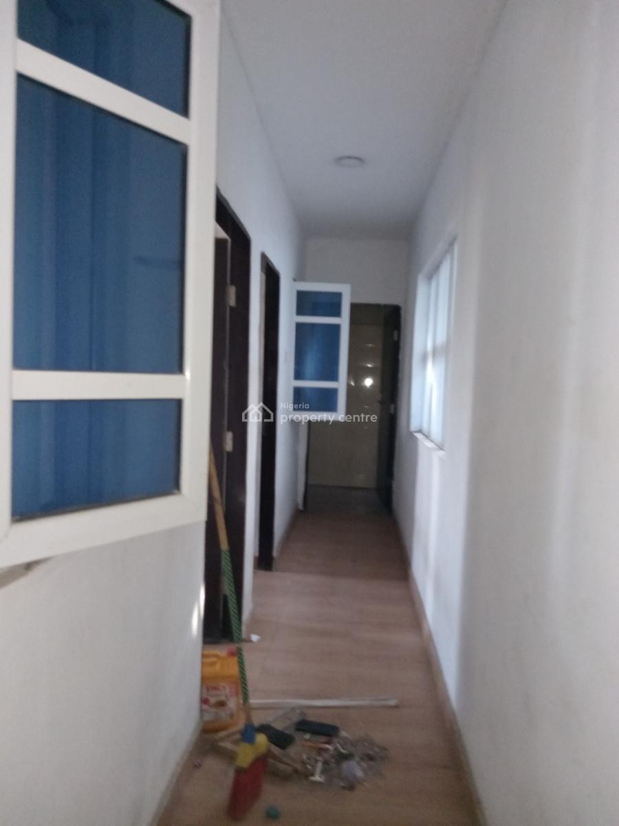 Spacious Room and Parlour Upstairs, Ogombo, Ajah, Lagos, Mini Flat (room and Parlour) for Rent