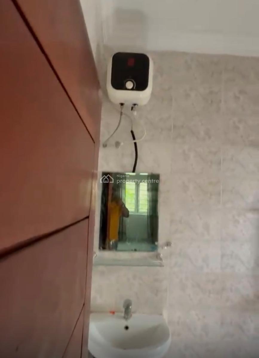 Standard 2 Bedroom Flat, Sangotedo, Ajah, Lagos, Flat / Apartment for Rent
