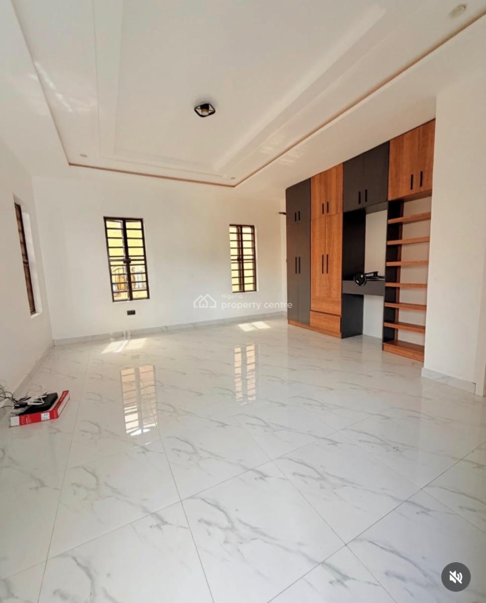 Exquisitely Built 4 Bedroom Terrace Duplex with Bq, Olowora, Magodo, Lagos, Terraced Duplex for Sale