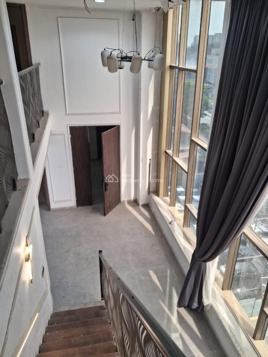 3  Bedroom  Pent  House on 4th  Floor with Elevator, Oniru, Victoria Island (vi), Lagos, House for Sale