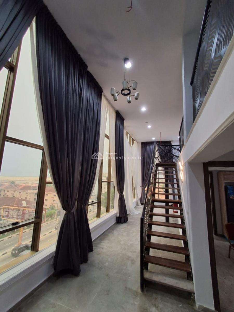 3  Bedroom  Pent  House on 4th  Floor with Elevator, Oniru, Victoria Island (vi), Lagos, House for Sale