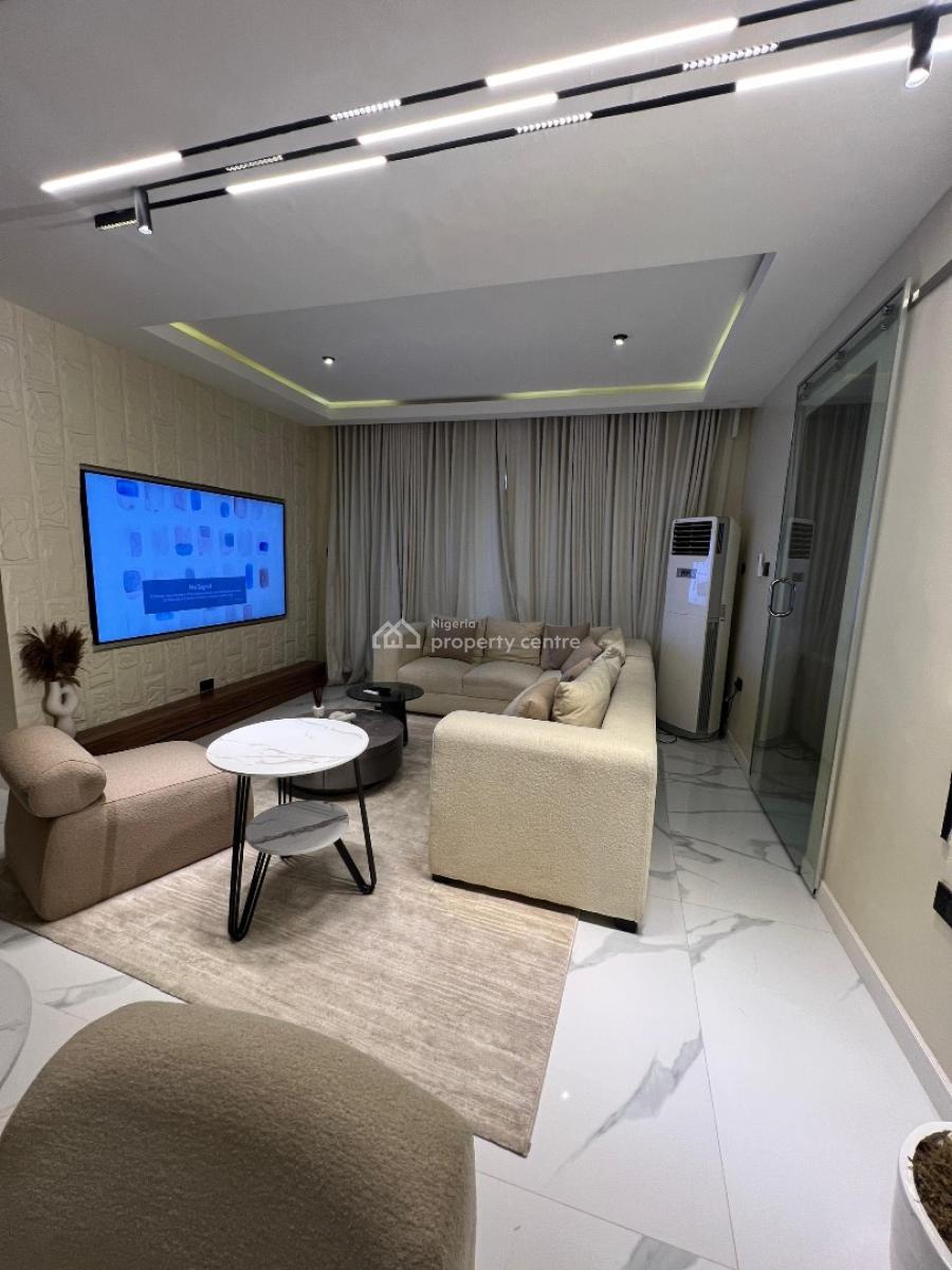 2 Bedroom Apartment, Freedom Way, Lekki Phase 1, Lekki, Lagos, Flat / Apartment for Rent
